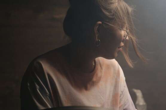 découvrez les tendances des faux piercings, alternatives sans douleur pour embellir votre style. explorez notre sélection de bijoux temporaires et affichez votre personnalité sans engagement !