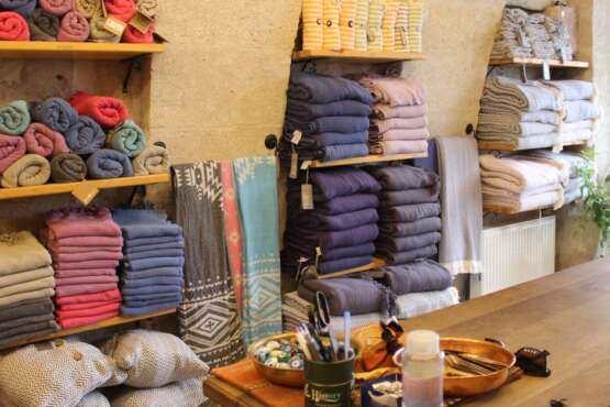 découvrez tout sur les 'throws' : techniques, astuces et applications dans le domaine du sport et des arts martiaux. apprenez à maîtriser ces mouvements pour améliorer votre performance et impressionner vos adversaires.