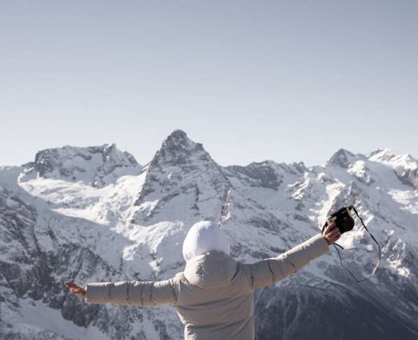 découvrez notre collection de gants d'hiver, alliant confort et style pour garder vos mains au chaud durant les mois froids. fabriqués avec des matériaux de qualité, nos gants sont parfaits pour toutes vos activités hivernales.